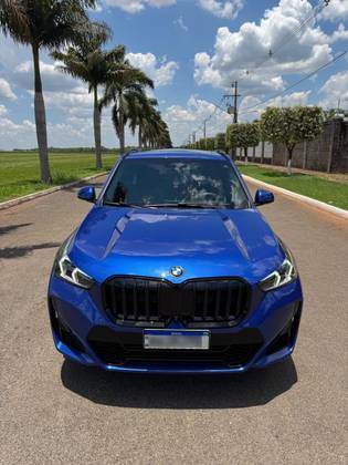 BMW X1 2.0 16V TURBO GASOLINA SDRIVE20I M SPORT STEPTRONIC BMW X1 2.0 16V TURBO GASOLINA SDRIVE20I M SPORT STEPTRONIC